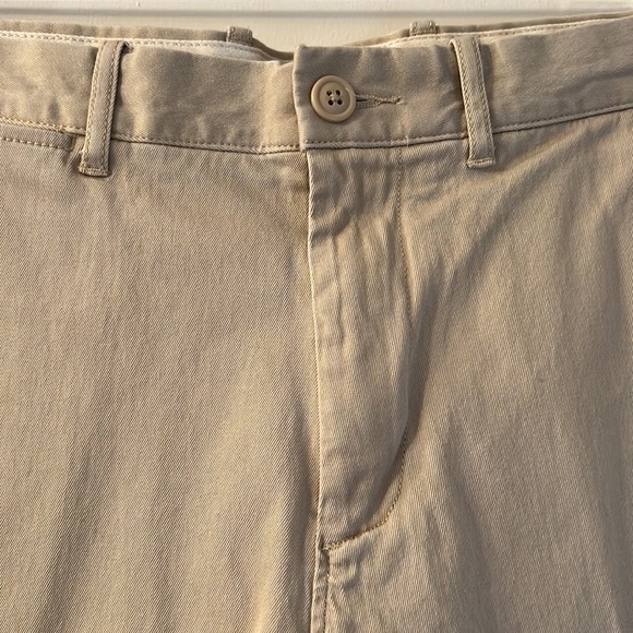 Men’s J Crew straight fit chino pant - Picture 2 of 9